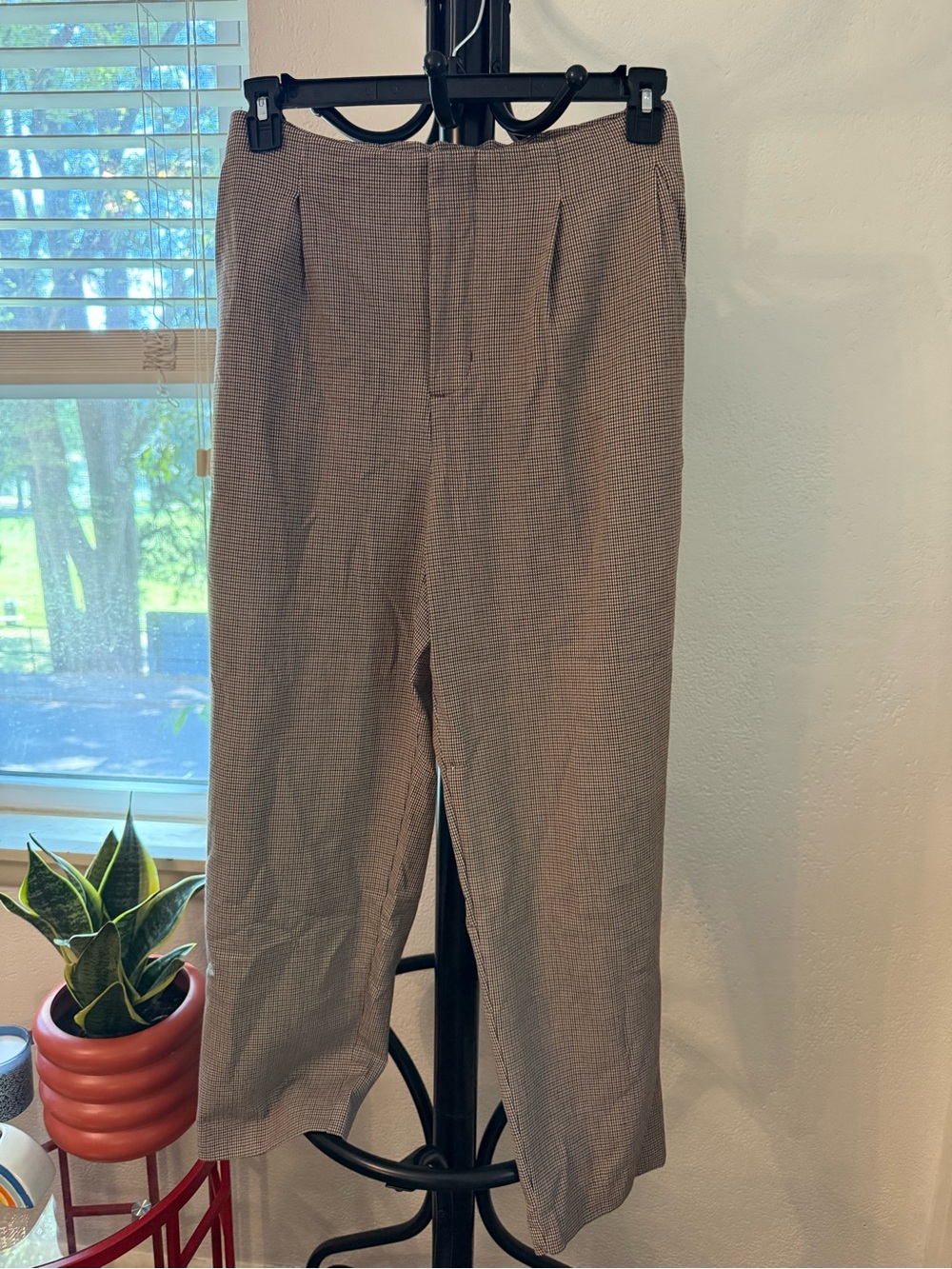 A New Day Size 14 Houndstooth Cropped Ankle Pants Brown 25” Inseam